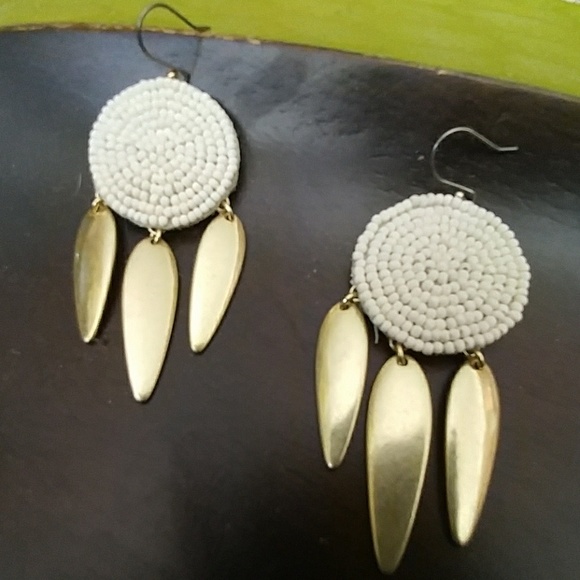 NWT Lucky BrandLarge  Beaded & Gold Drop Wires - Picture 3 of 8